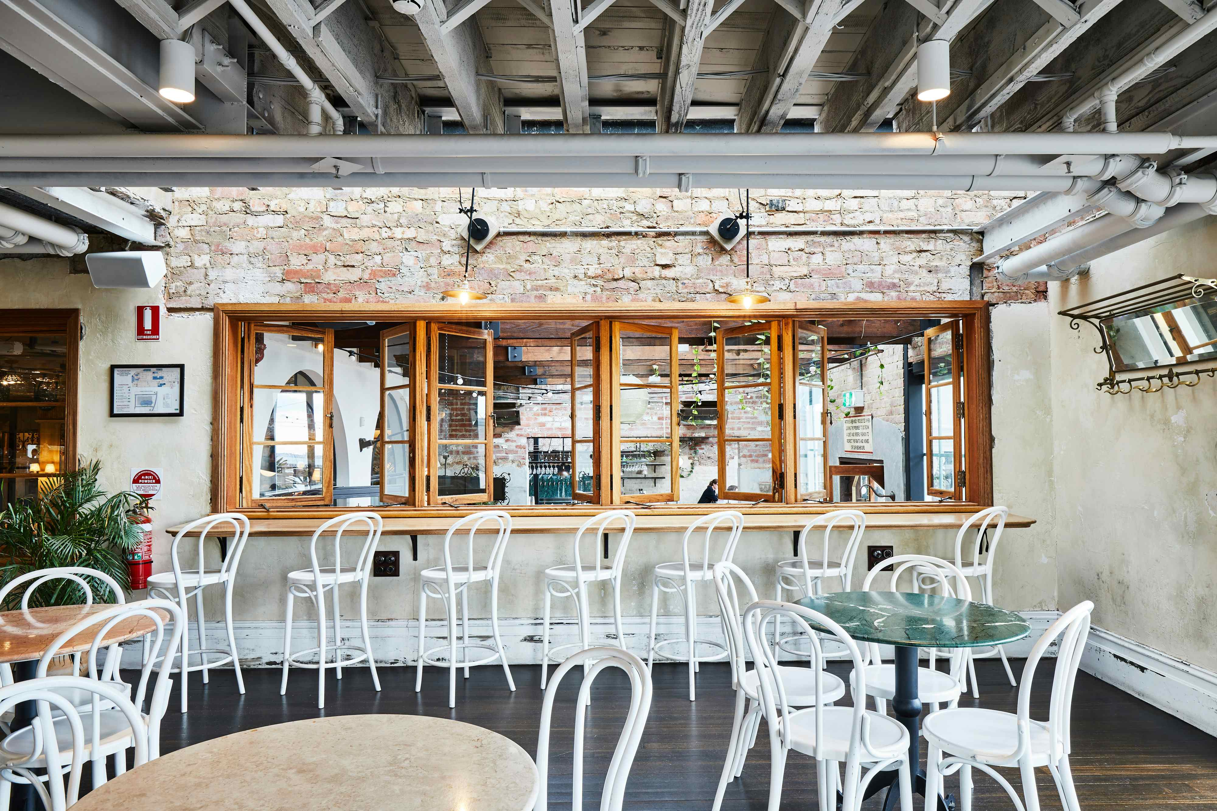 The Balcony Bar, Hotel Esplanade